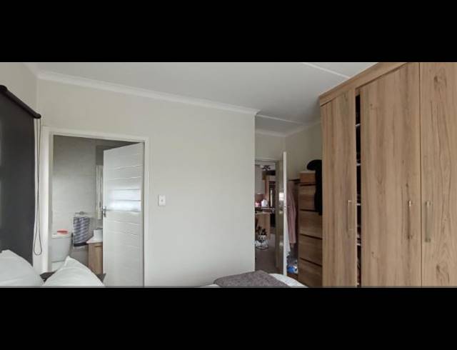 2 BEDROOM APARTMENT FOR SALE IN FOUNDERS HILL